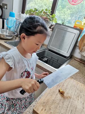孩子都能做的甲鱼炖鸡汤的做法 步骤1