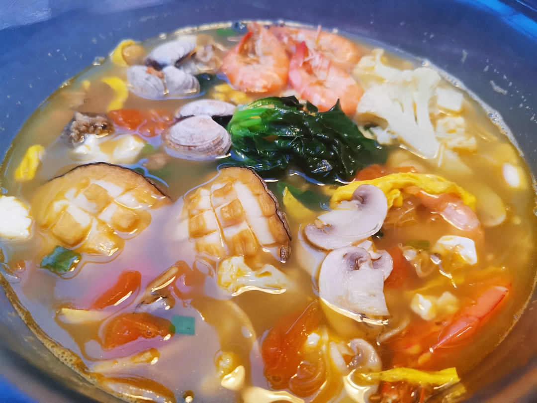 海鲜时蔬汤的做法