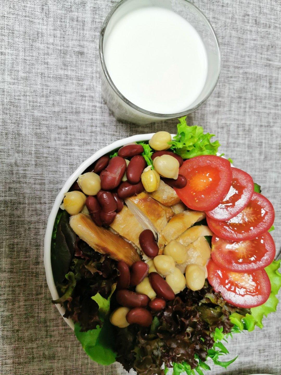 香煎鸡腿考伯沙拉【食材包操作说明】