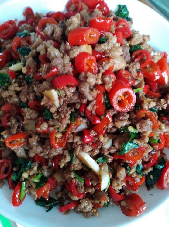 辣椒炒肉沫