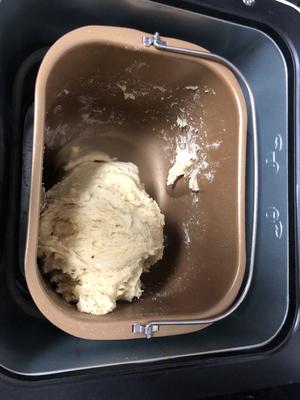 柏翠面包机做北海道吐司面包的做法 步骤1