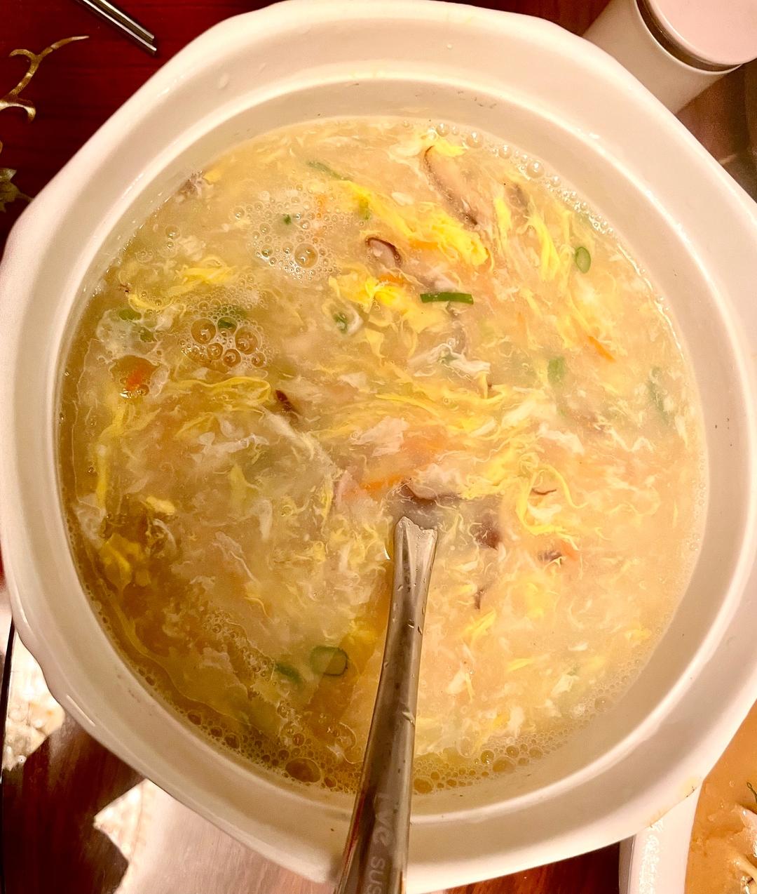 酒席上的七彩汤的做法