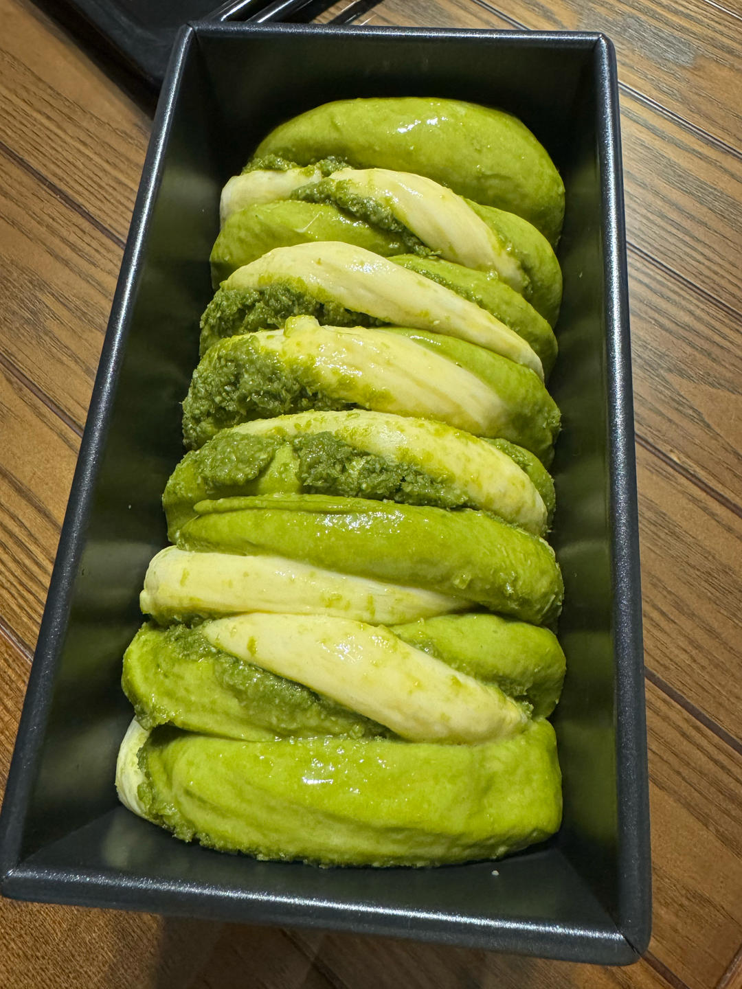 双色斑斓奶酥吐司