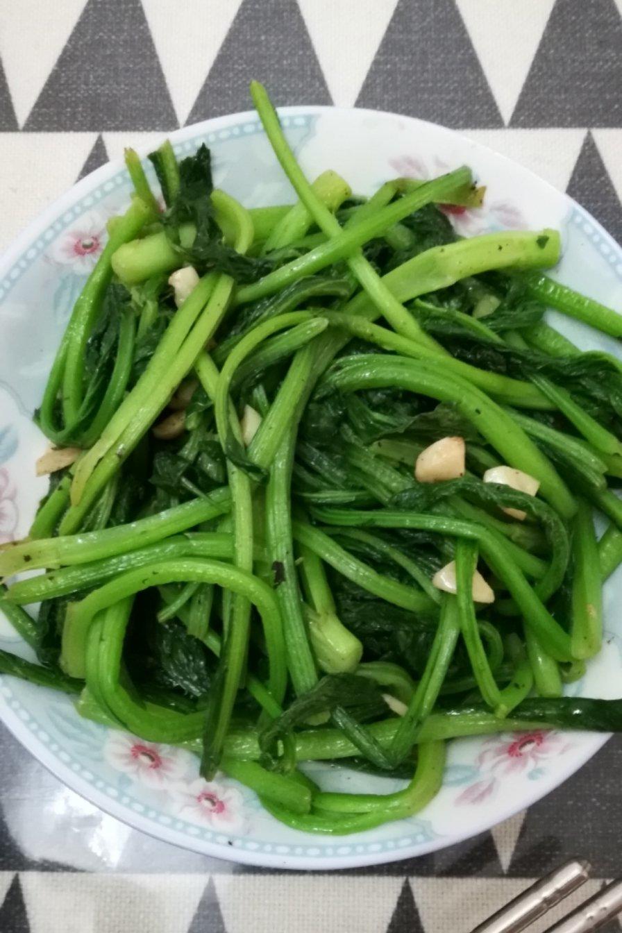 *@鱼俄英翻译做的炒青菜