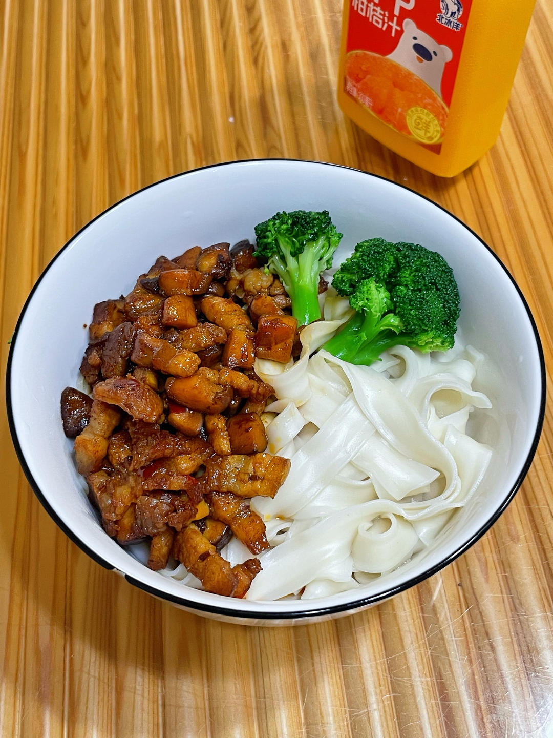 香菇肉酱面的做法