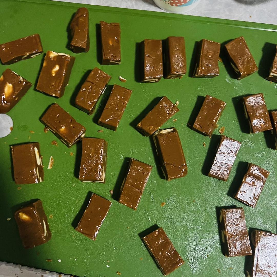 海盐杏仁太妃糖