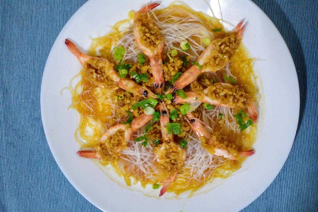 蒜蓉粉丝蒸虾