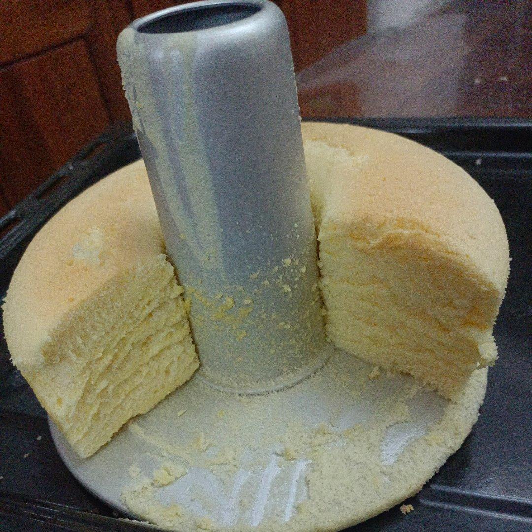简单易上手版戚风蛋糕