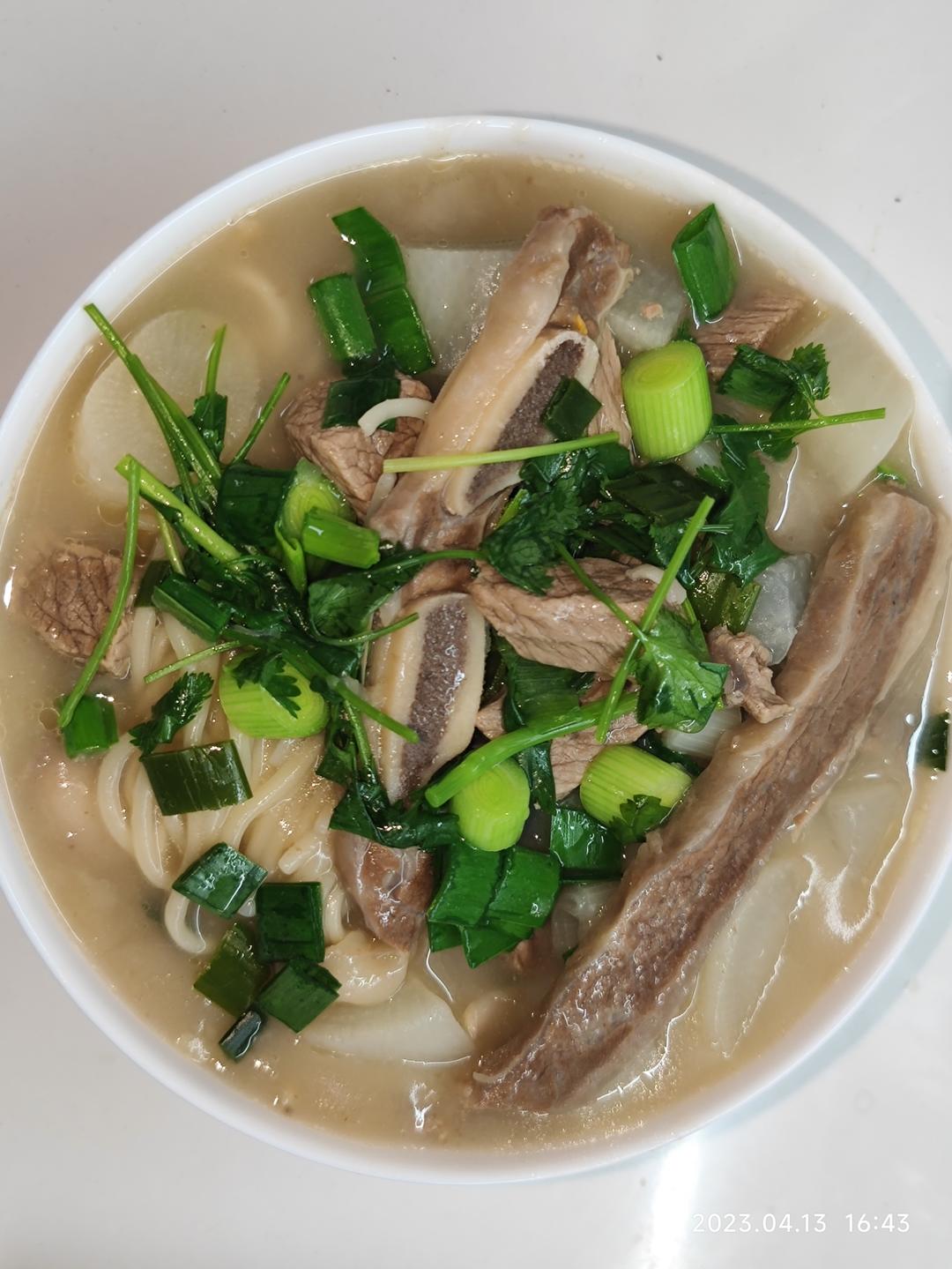 牛肉拉面