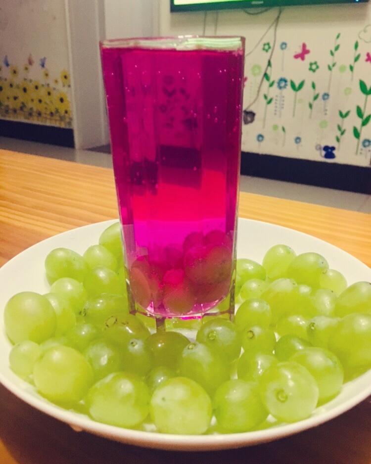 火龙果气泡饮