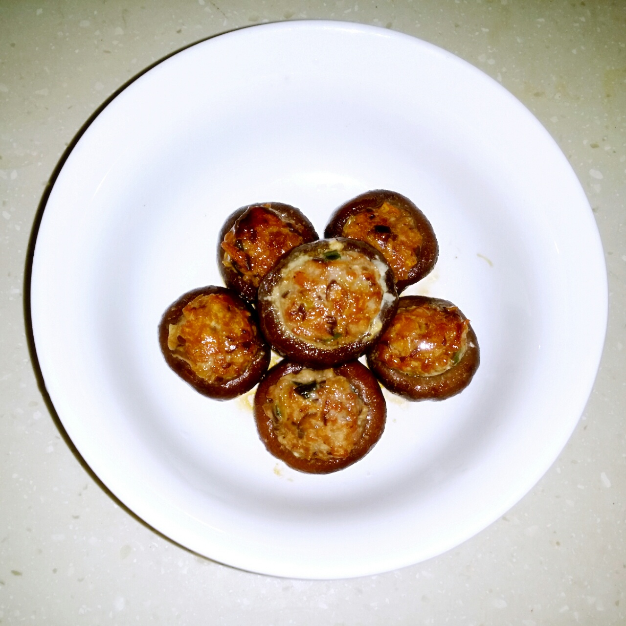 猪肉小葱酿鲜冬菇