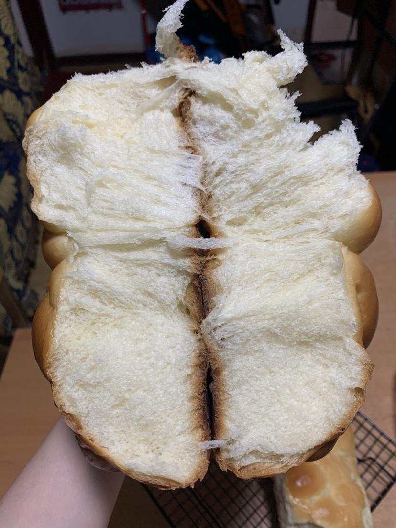 蜂蜜老面包中种棉花一样柔软