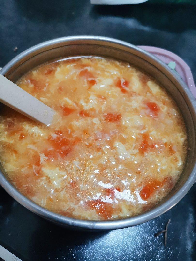 西红柿鸡蛋疙瘩汤