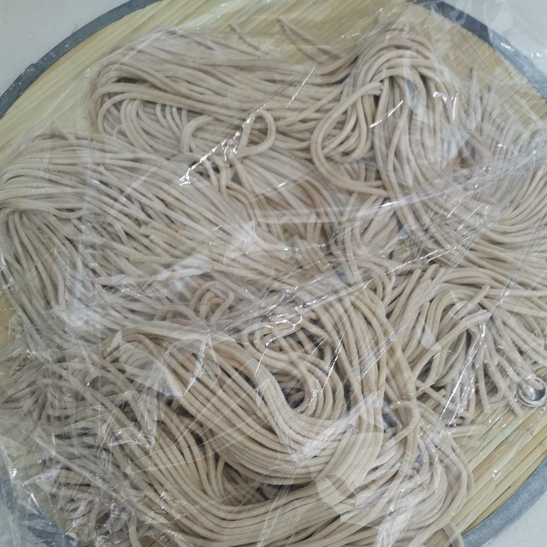 自制荞麦面（压面机）
