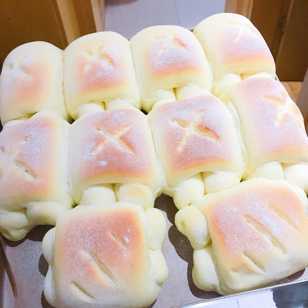 软到不知所措的牛奶卷