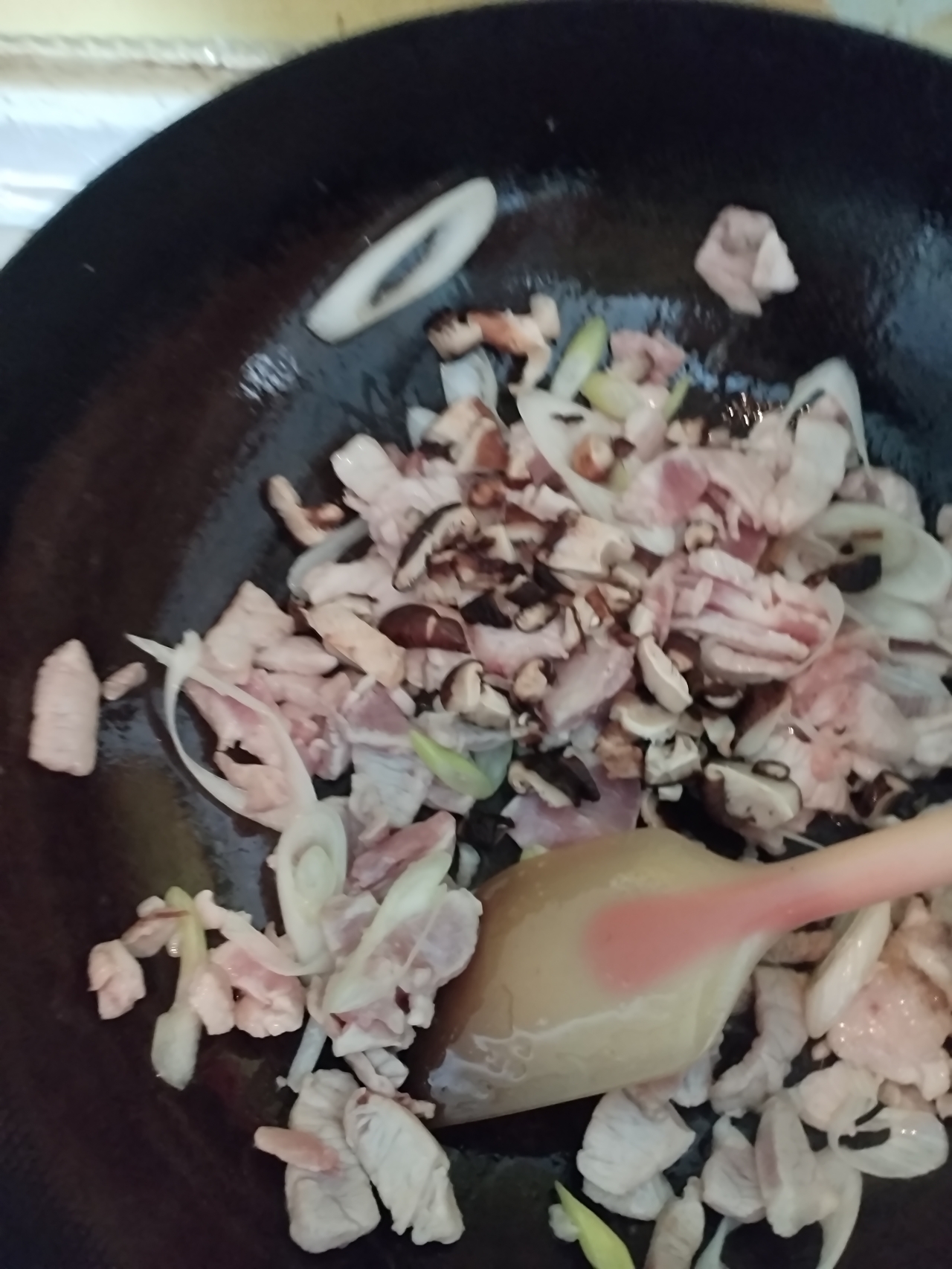 梅干菜扣肉饭的做法 步骤4