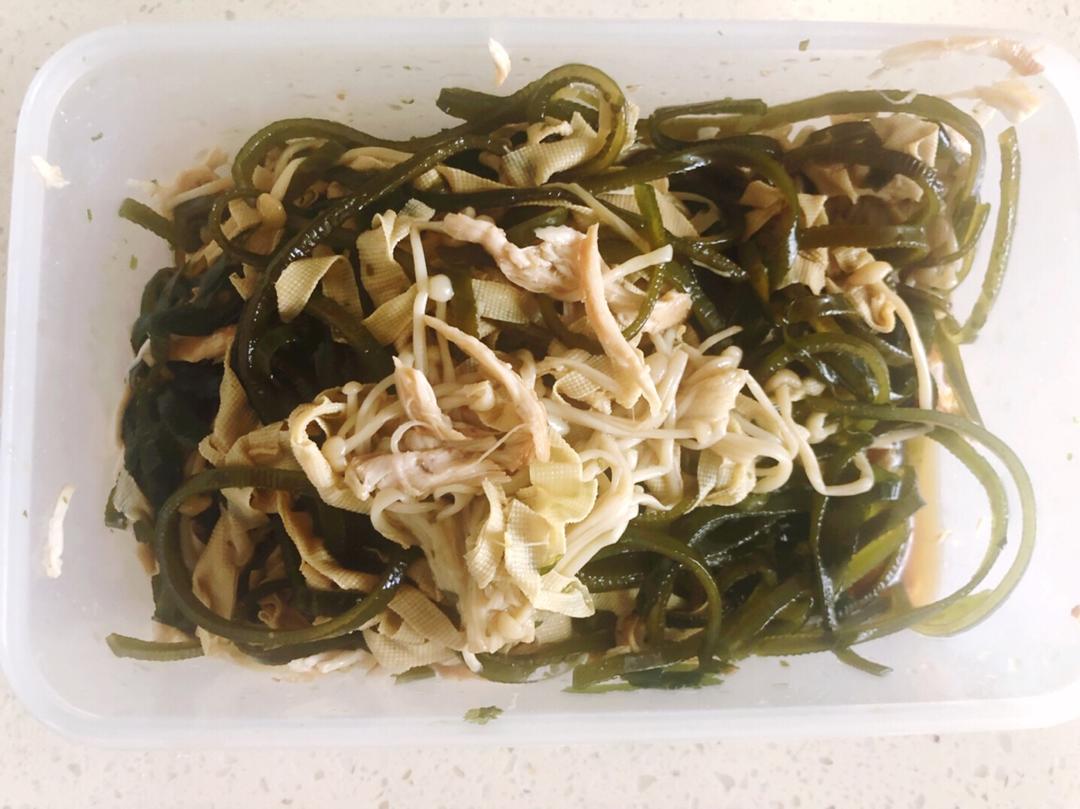 爽口凉菜海带拌豆腐皮