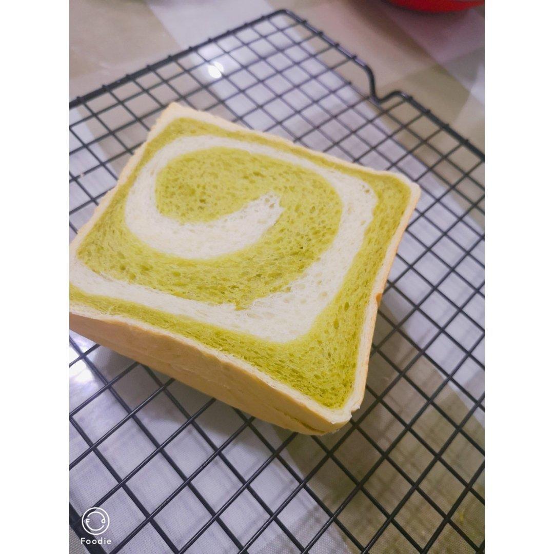 抹茶蜜豆吐司