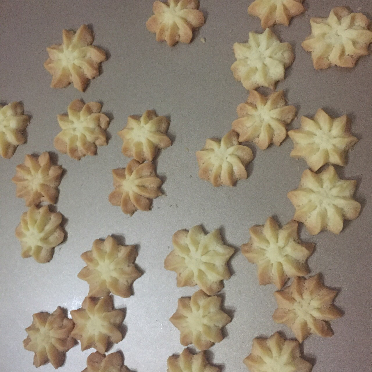 香酥曲奇~爱烘焙的姐姐