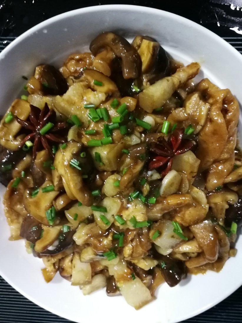 香菇烧面筋