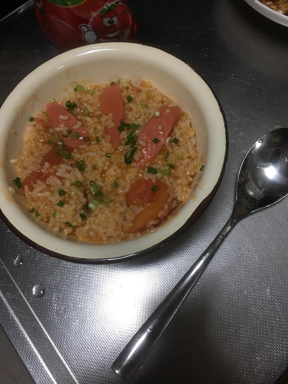 蕃茄浓汤烩饭