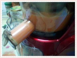 苹果胡萝卜汁[原汁机]的做法 步骤2