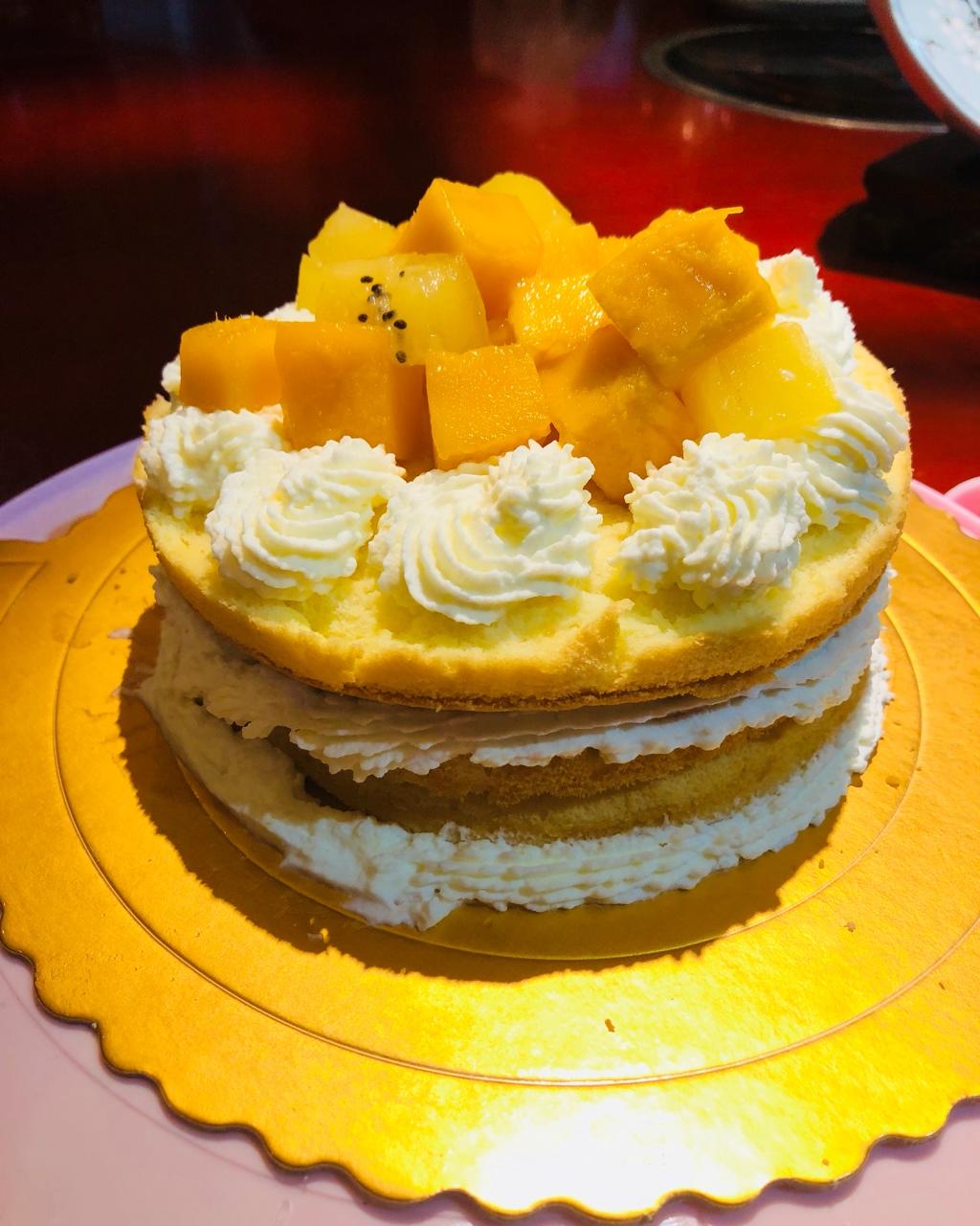 【零失败】不会裱花没关系的水果裸蛋糕 芒果裸蛋糕 完美戚风胚