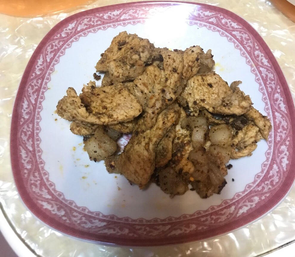 “椒盐五花肉” 一口炒锅就能吃到烧烤