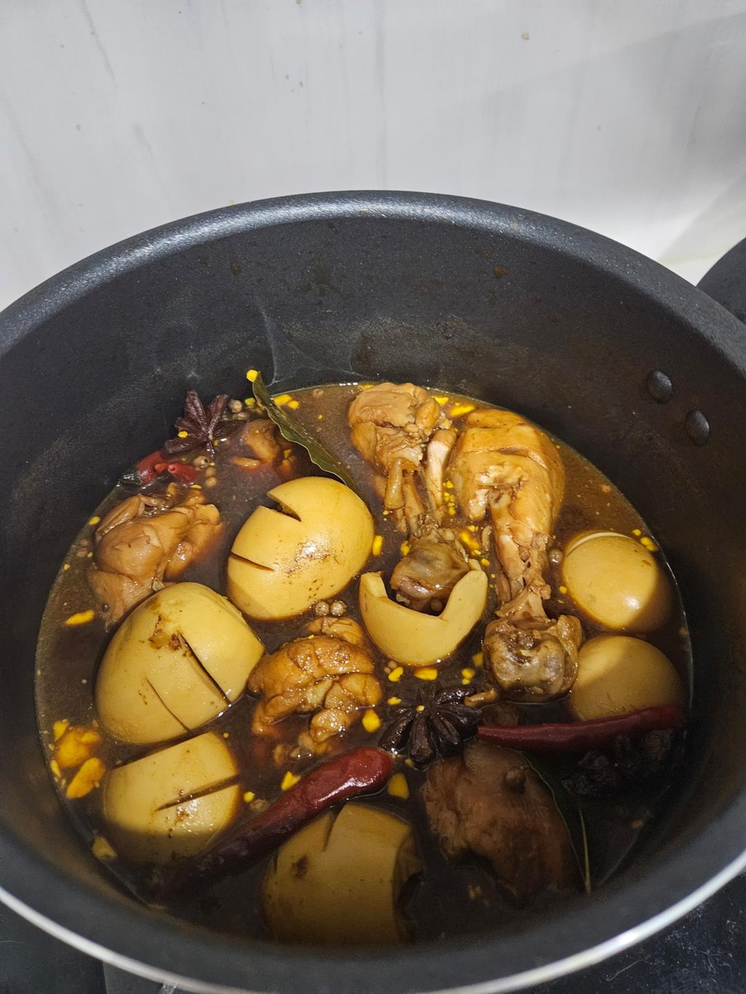 爆好吃的卤鸡腿 卤蛋❗电饭煲 炒锅都可以做~