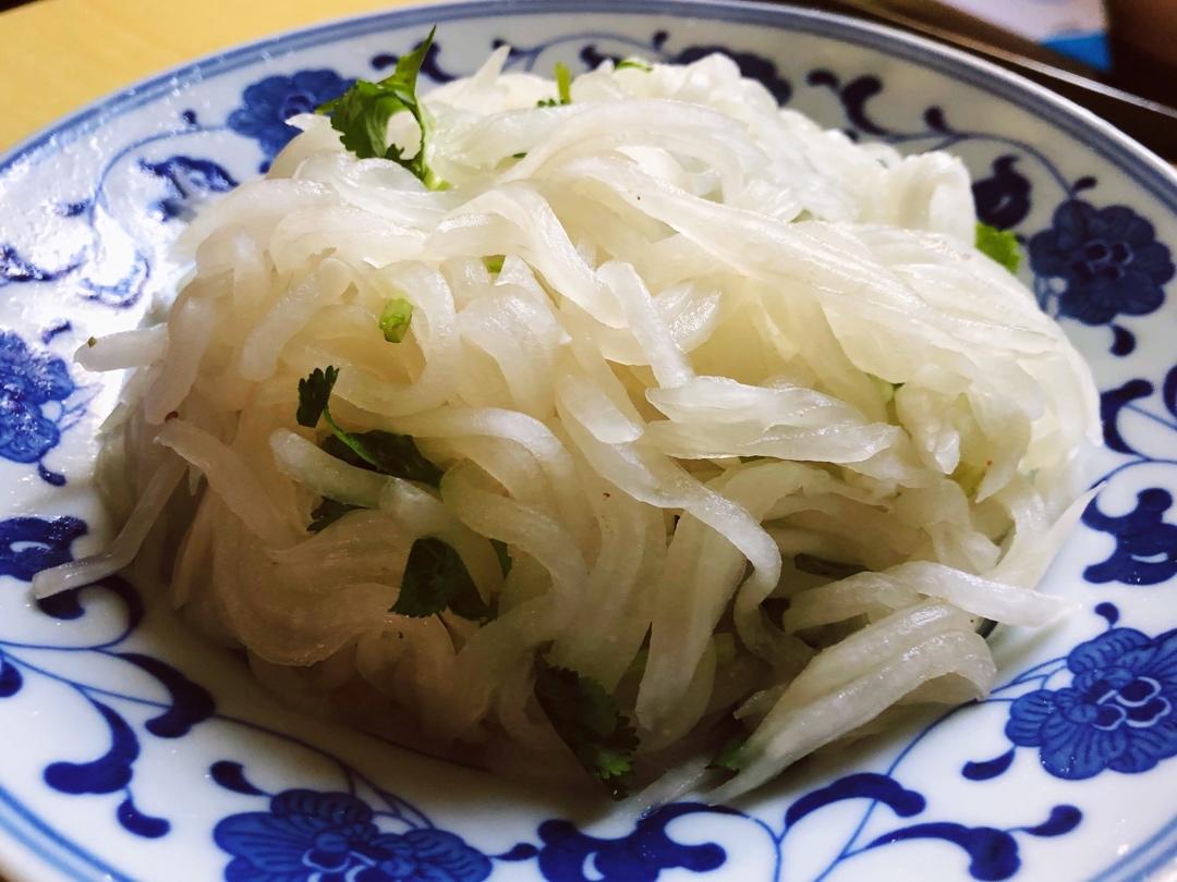 凉拌萝卜丝