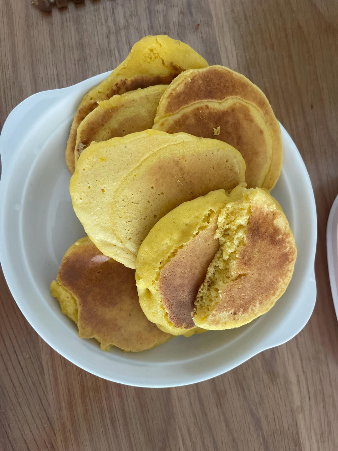 二十年面点老师傅分享的「玉米面饼子」做法，玉米控抓紧收😄😄😄