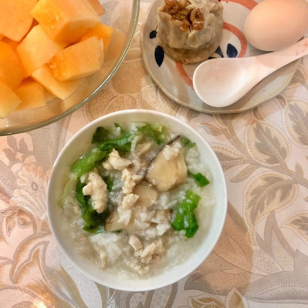 香菇鸡肉粥
