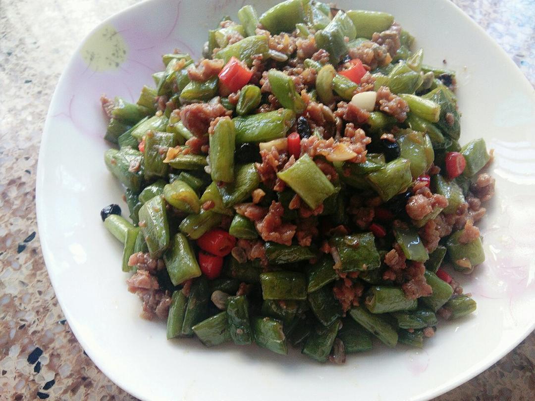 肉沫豆角下饭菜