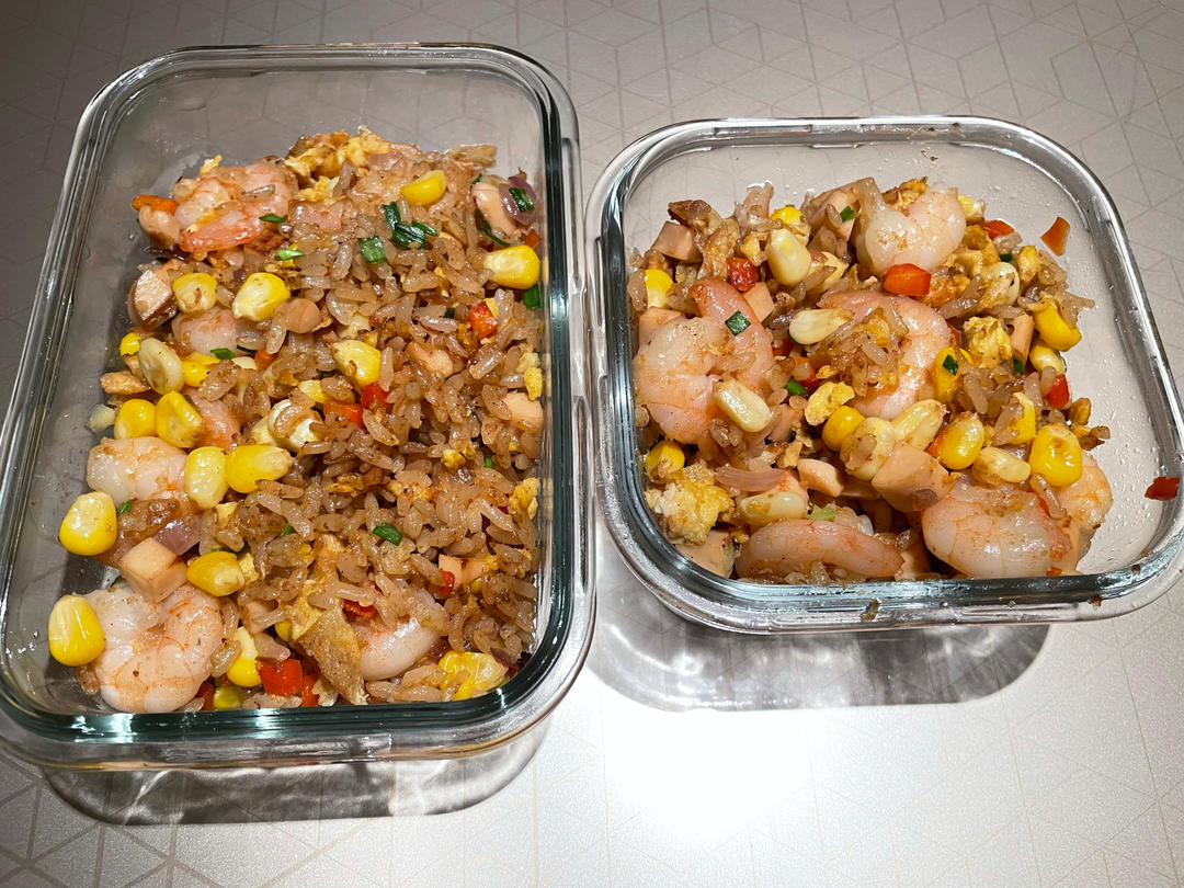 粒粒分明虾仁蛋炒饭