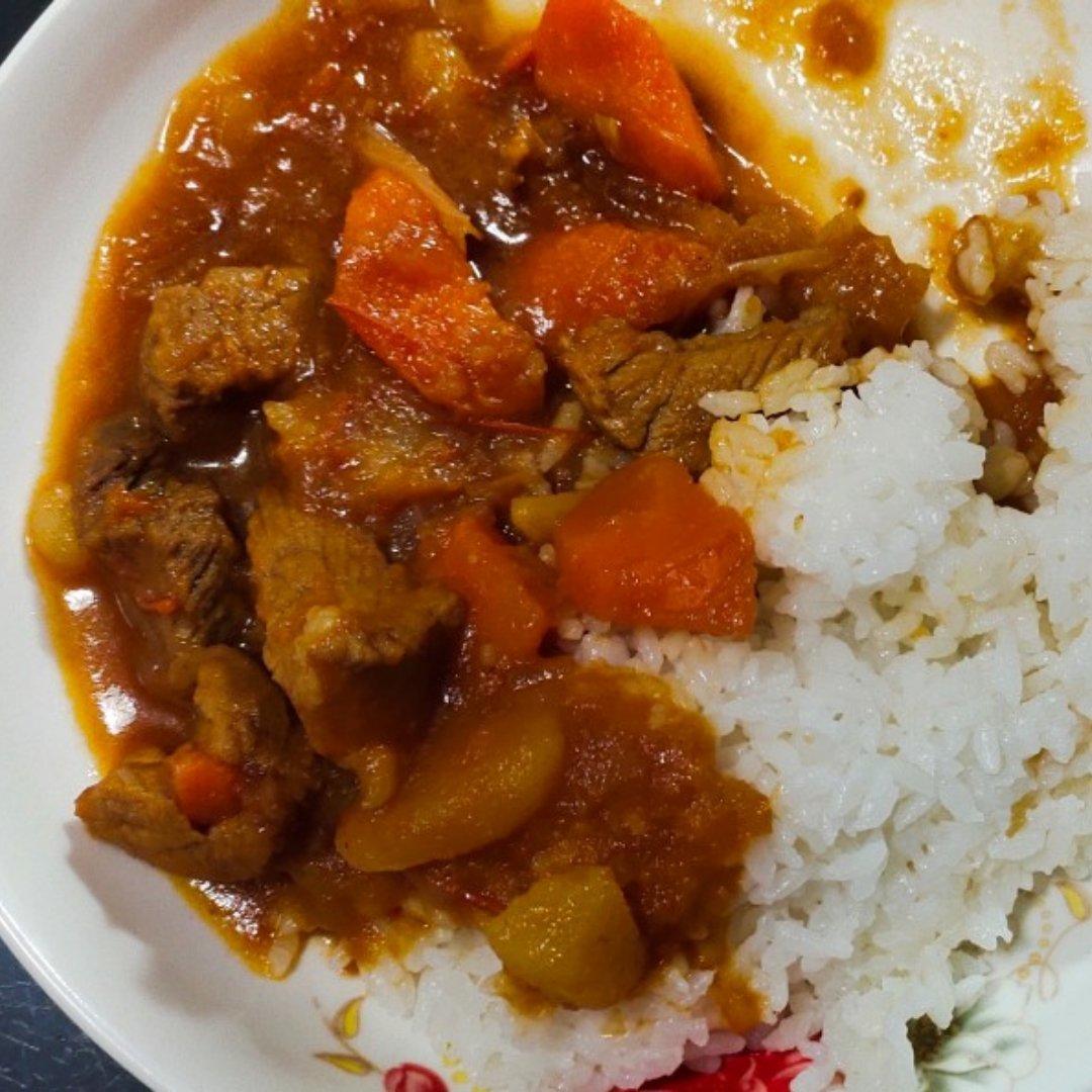 番茄土豆炖牛腩