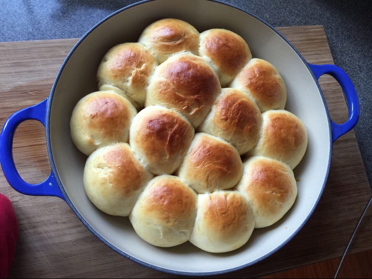 大人小孩都爱不释口的【蜂蜜牛奶小餐包】