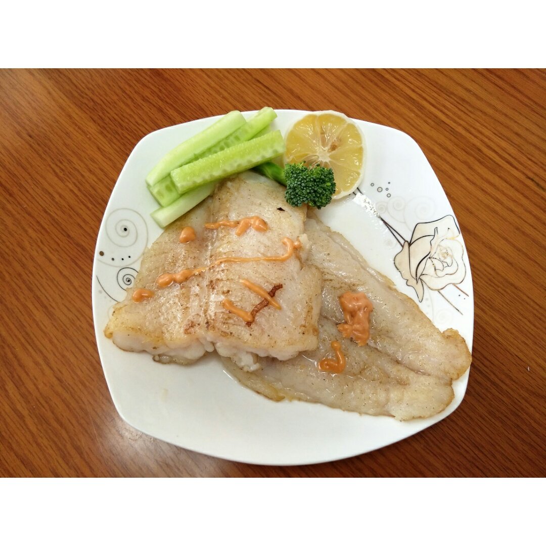 香煎龙利鱼——fit食谱系列