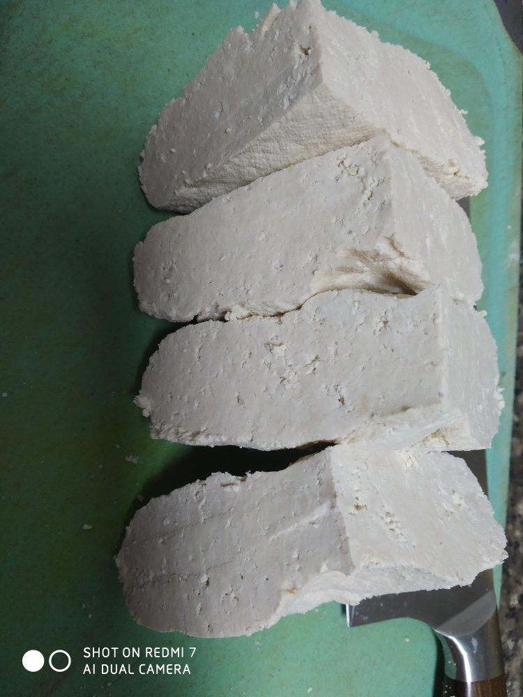 不用卤水不用石膏不用内酯，纯天然豆腐