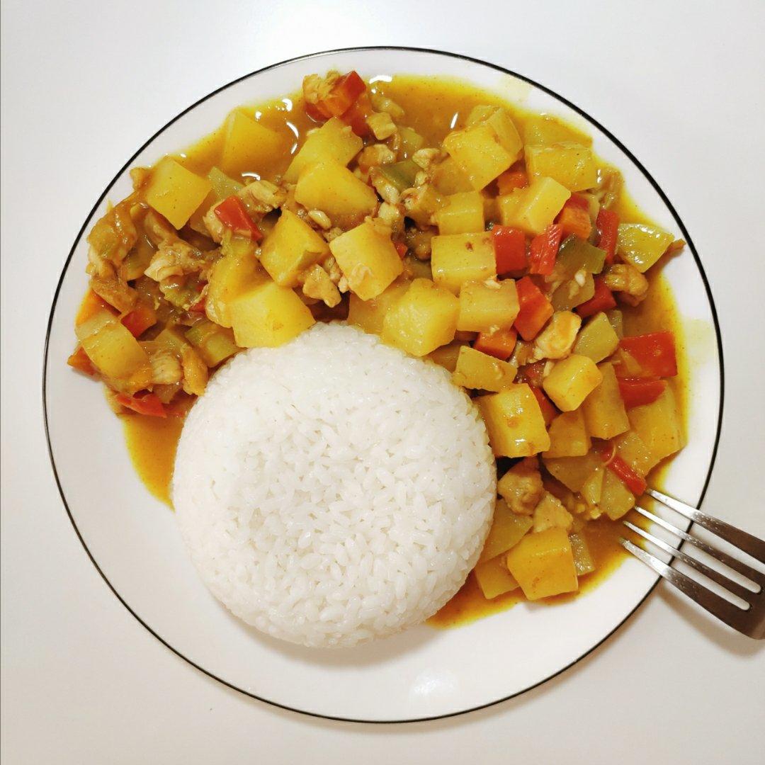 咖喱鸡肉饭