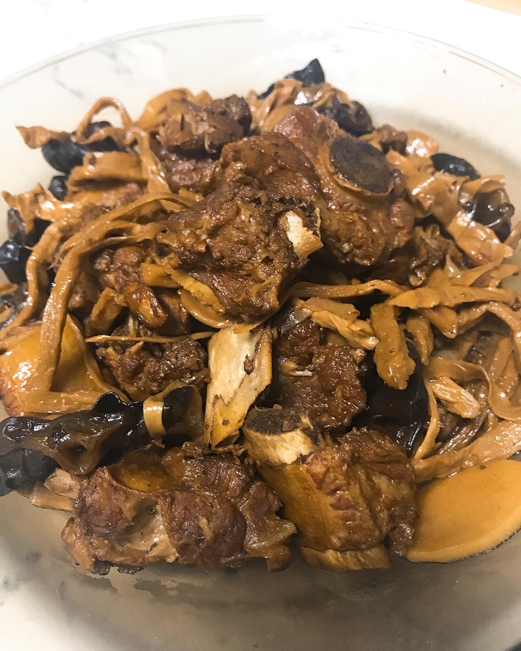 笋干烧肉