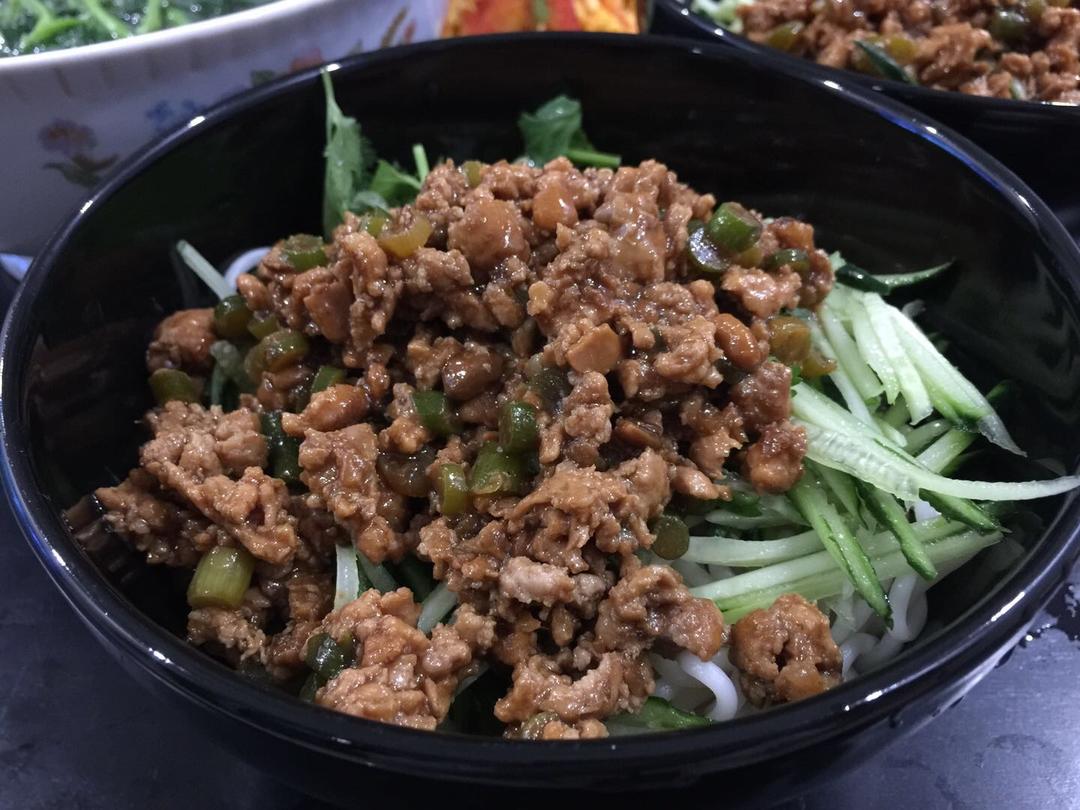 家乡味道，爸爸的炸酱面