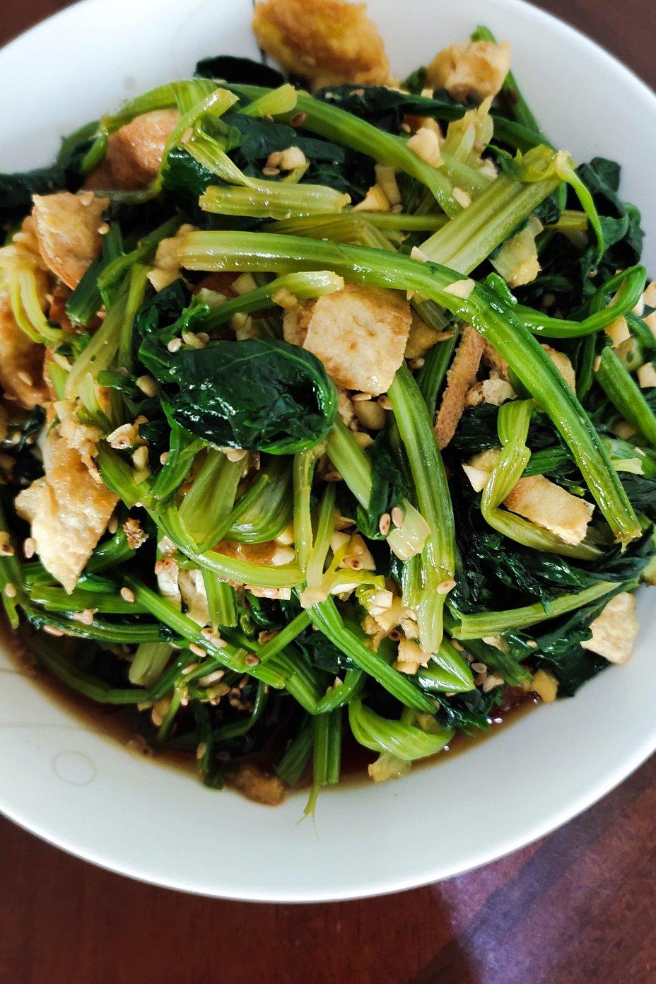健康低脂凉拌菜—菠菜可以这样吃