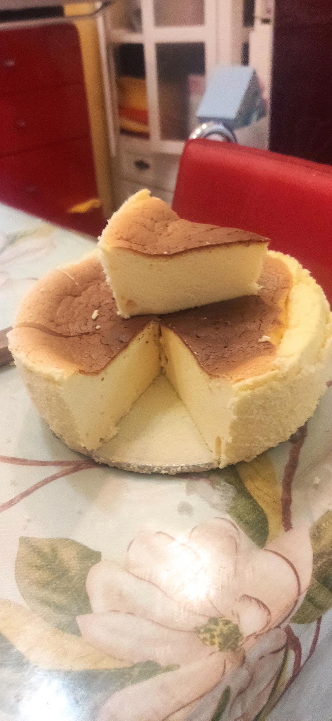 8寸轻乳酪蛋糕不开裂不缩腰