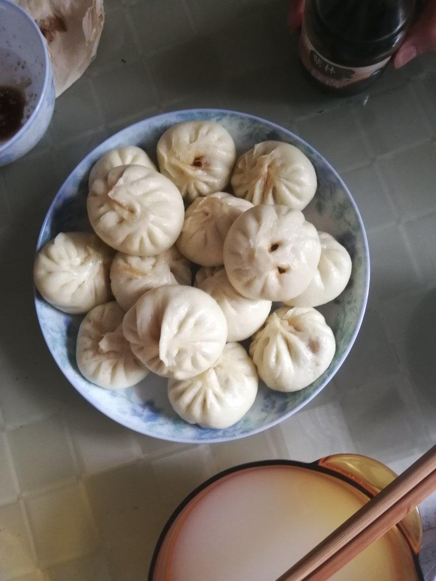 小笼包（秒杀市面上小笼包店的做法）