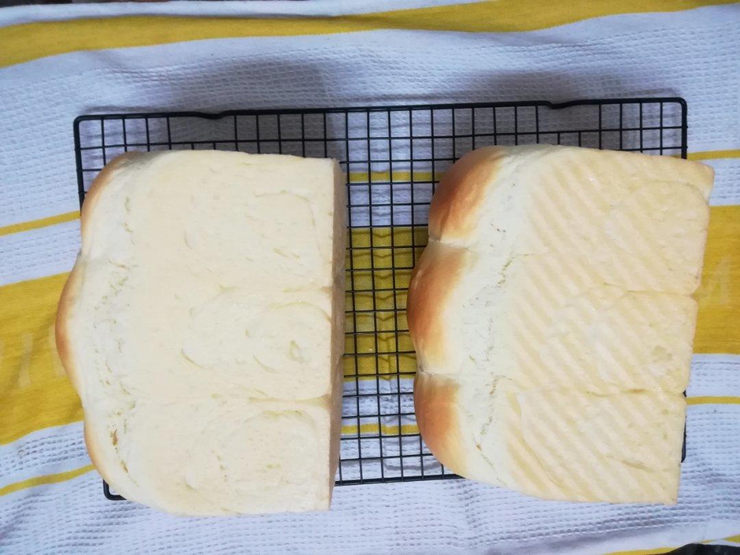 两条超级软的甜甜吐司