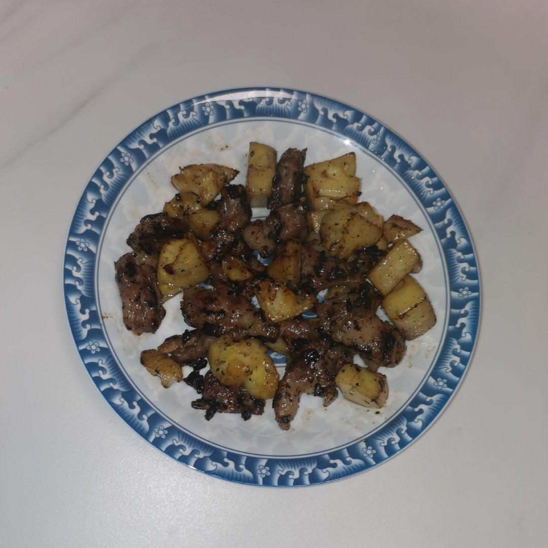 😋❗减脂食谱【菠萝黑椒牛肉粒】