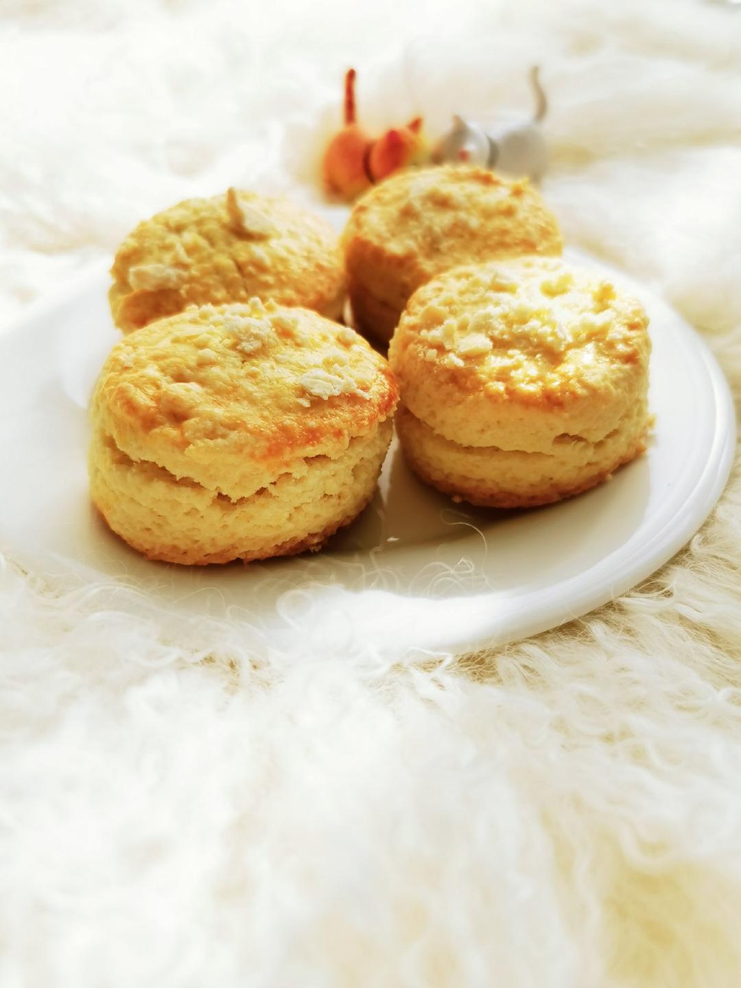 完美裂纹～百分百成功的超好吃奶香司康（禁止搬运）