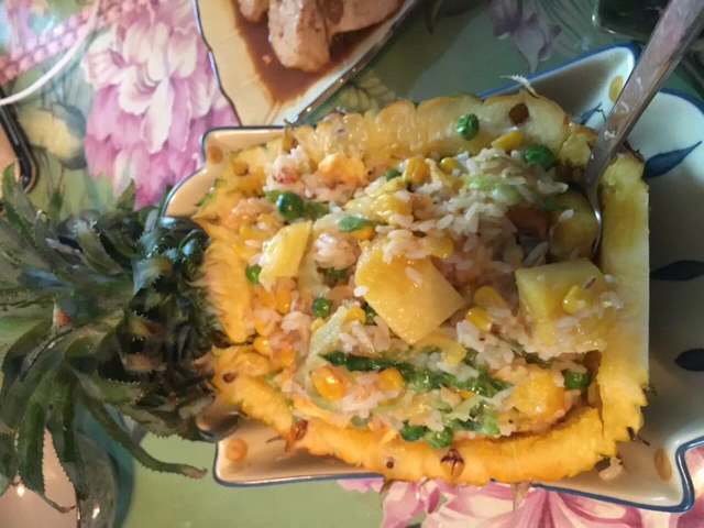 虾仁菠萝炒饭