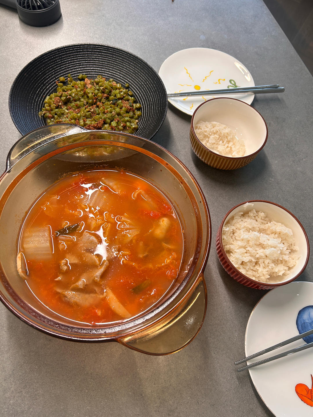 番茄滑肉煲｜肉片超级嫩滑！天冷来上一锅太暖了