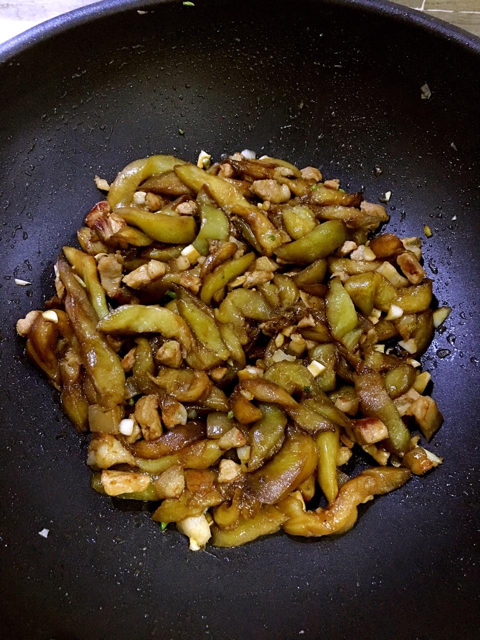 老丁的私房菜-油焖茄子